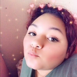 Meet your Posher, Santina